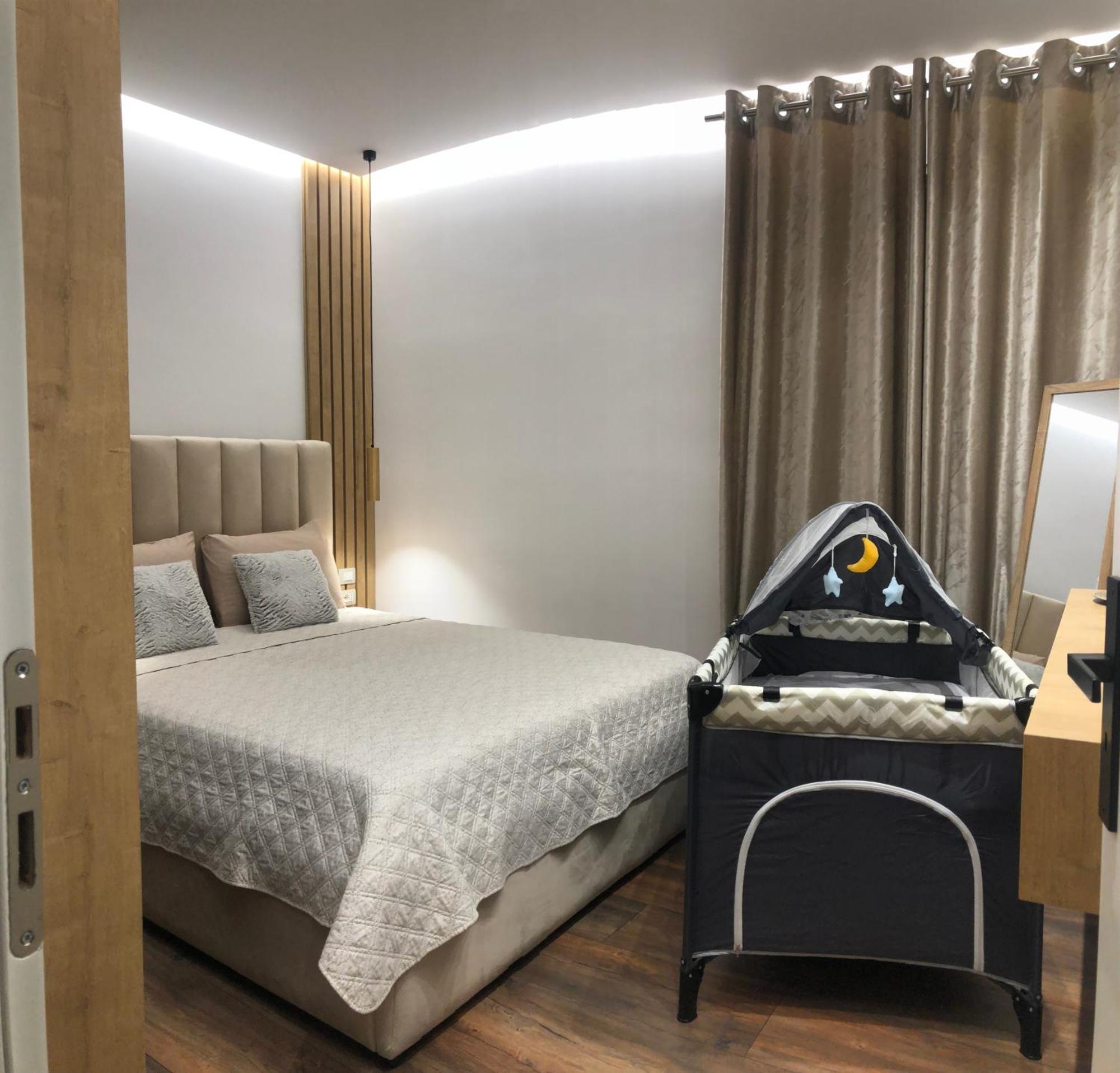Alajs Apartament Vlore Bagian luar foto
